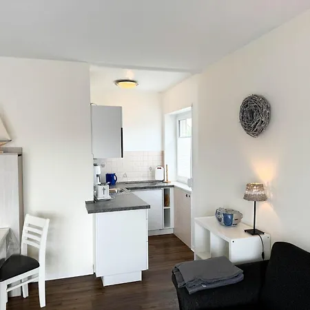 Haus Blanker Hans 1 *