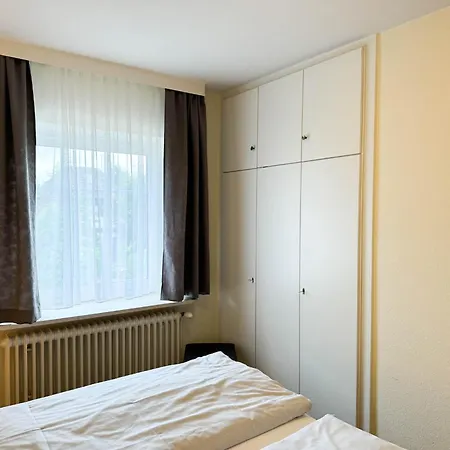 Haus Blanker Hans 1 Апартаменты Бюзум